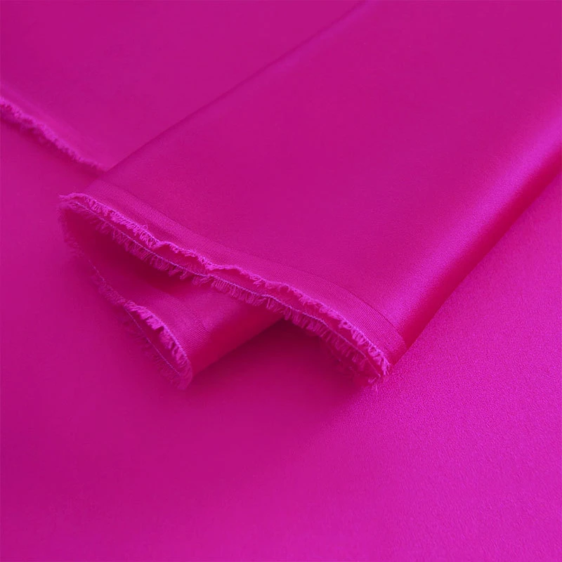 
High Quality Silk Ssatin/Charmeuse Ready To Ship 108Width 19MM Satin silk fabric roll 