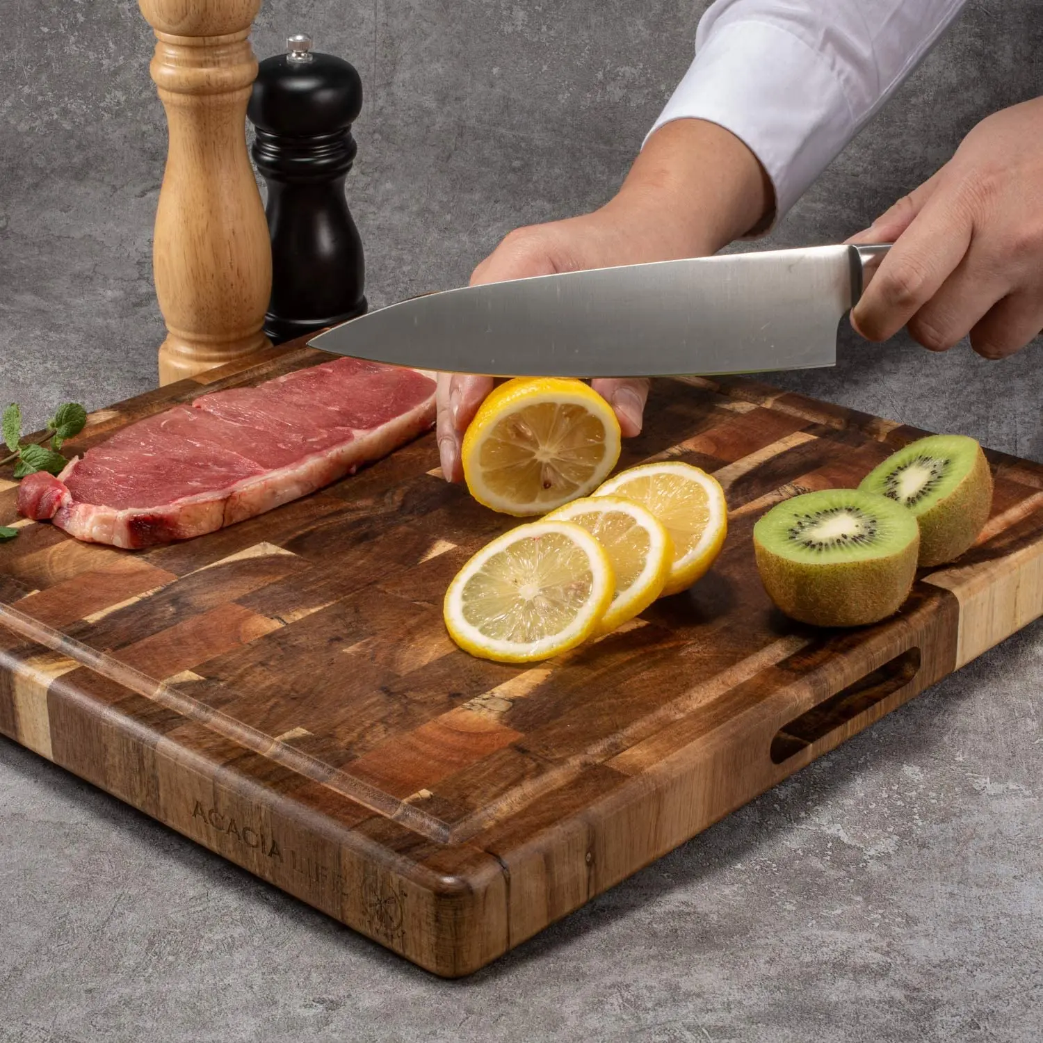 TAOTAOJU cheese board custom high quality steak board with handle solid wood chopping block acacia wood splicing cutting board