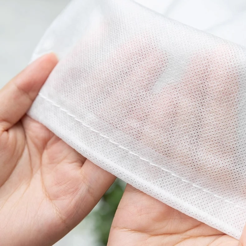 Lower Price Waterproof Custom Supplier PP Spunbond Spun Bond Polypropylene Non Woven Fabric for Cloth