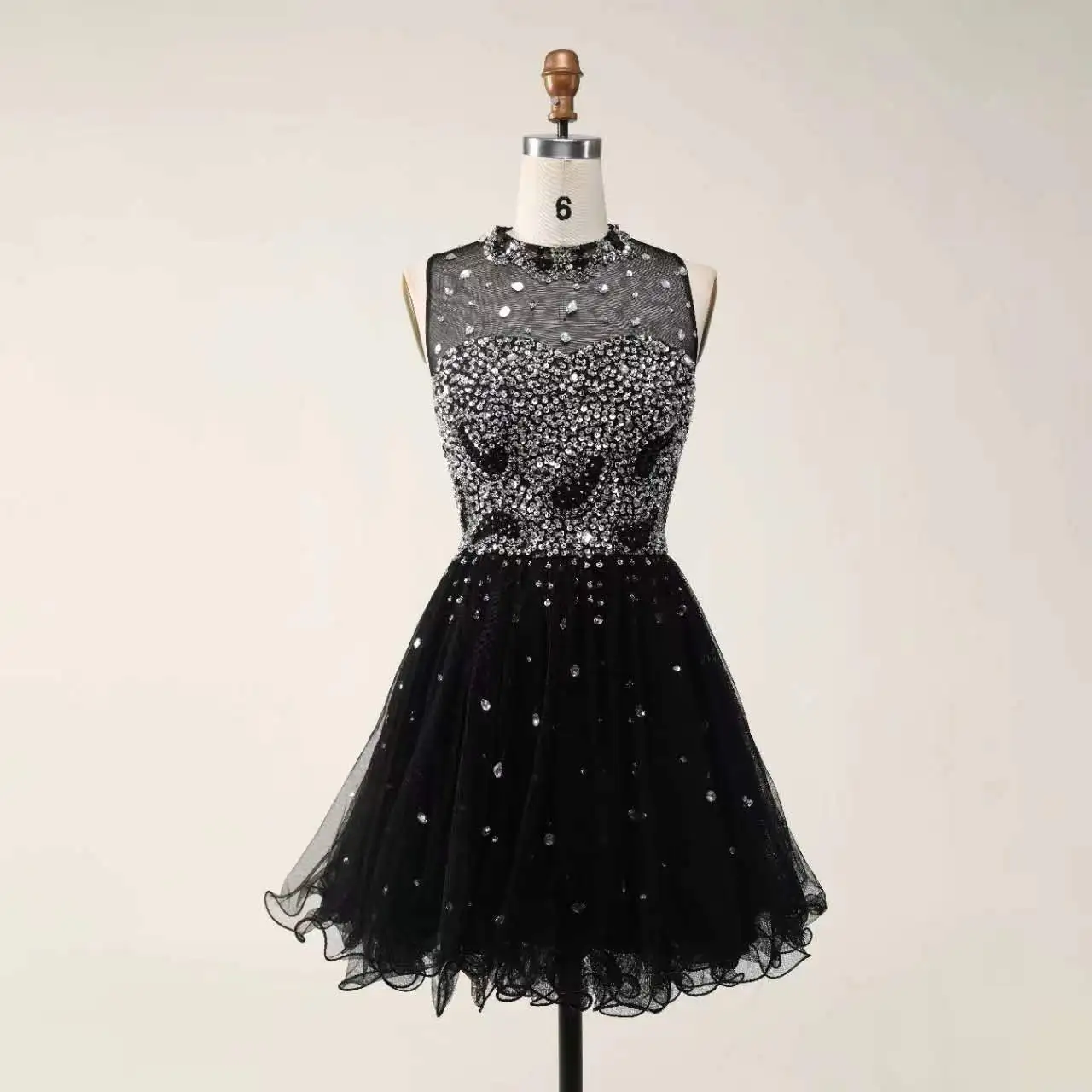 Новое поступление вечернее платье из тюля без рукавов с блестящими черными блестками Короткое мини-коктейльное для выпускного вечера