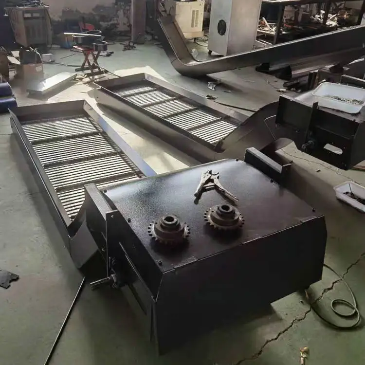 Stainless Steel Industrial Chip Removal  Machines Smooth Climbing Belt Conveyor