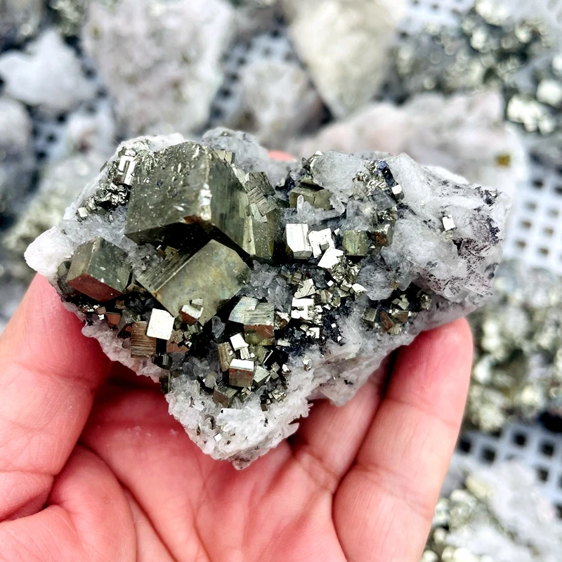High Quality Natural Stone Healing Chalcopyrite and Crystal Quartz Cluster Mineral Specimen for Decoration