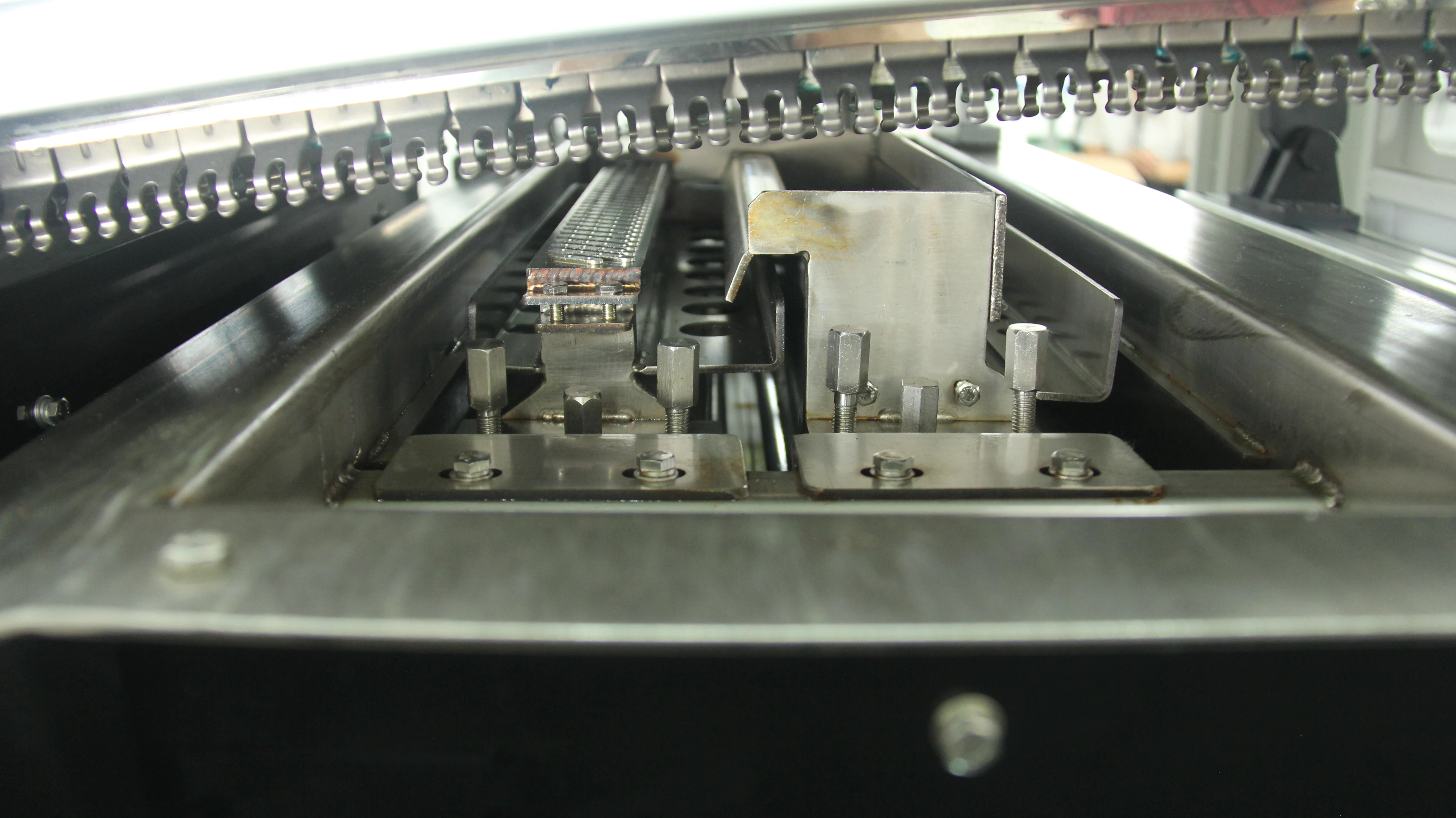 GRANDSEED Automatic SMT Wave soldering  GSD-WD300C  PCB Board Soldering Machine DIP Wave Soldering Machine