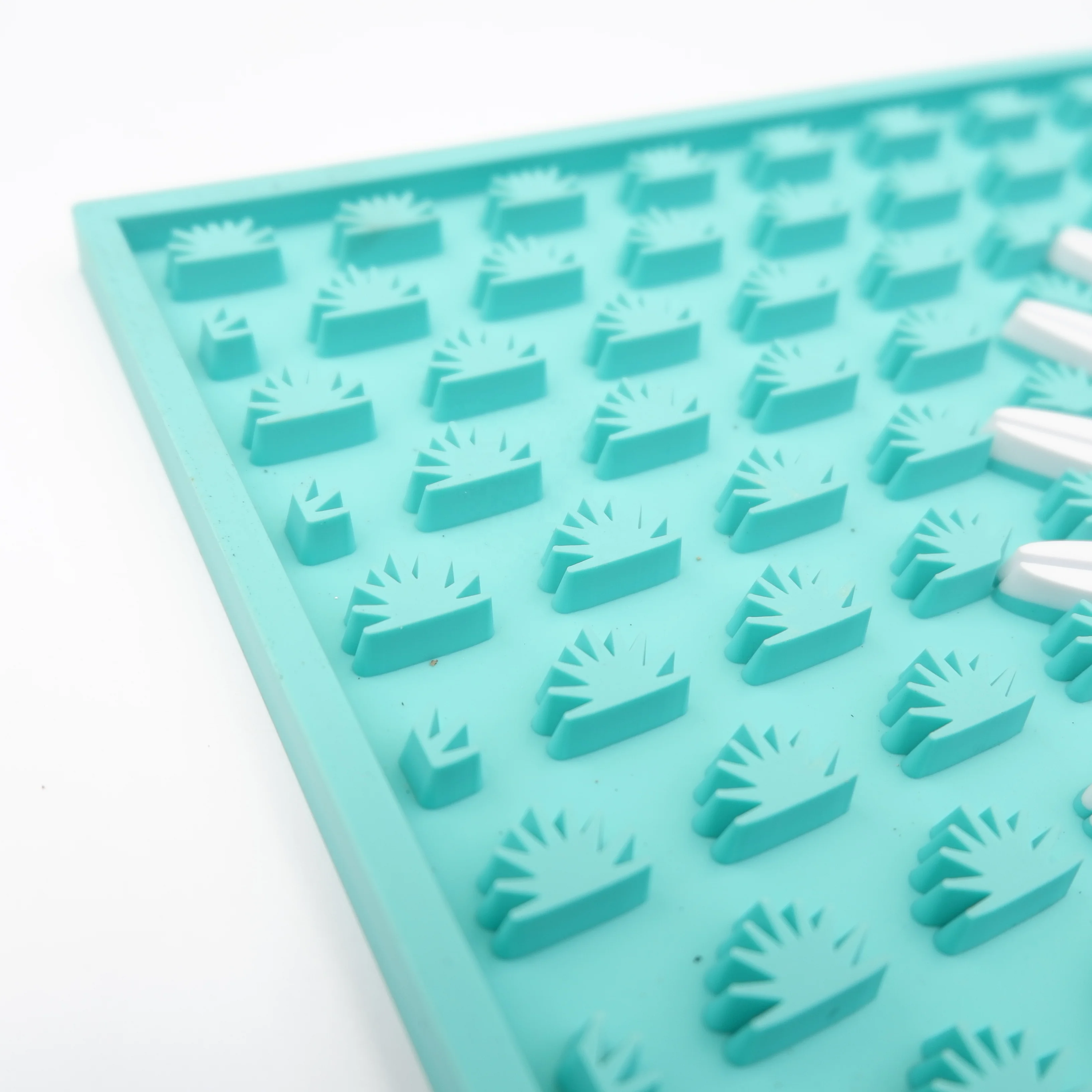 Custom eco-friendly PVC bar mats bar runner OEM embossed logo bar drip mat