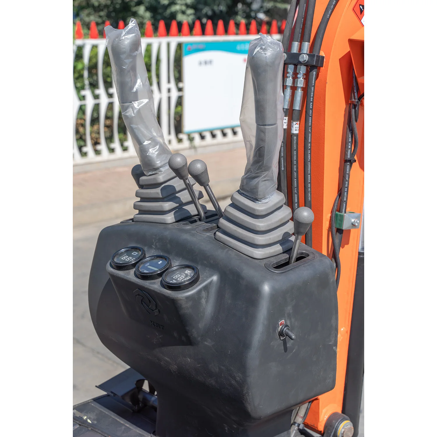 XN10 Windstorm Xiniu 800 кг небольшая машина для копания сверлильный станок отверстий детский