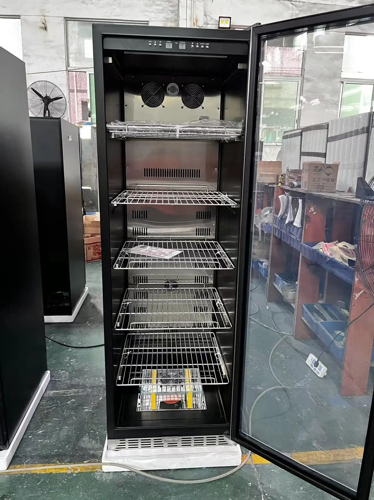 450 liter Beef ager cabinet fridge UVD light glass door 5 shelves steak seafood meat aged dryer