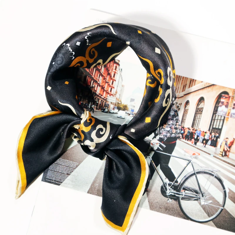 90*90cm Luxury Tibet Custom Printed 100% Pure Silk Scarf For Women Stylish