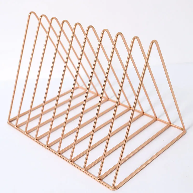 
Factory Supply Nordic Home Office Used Desktop Triangle Gold Metal Book Rack File Organizer Decorative Bookends 