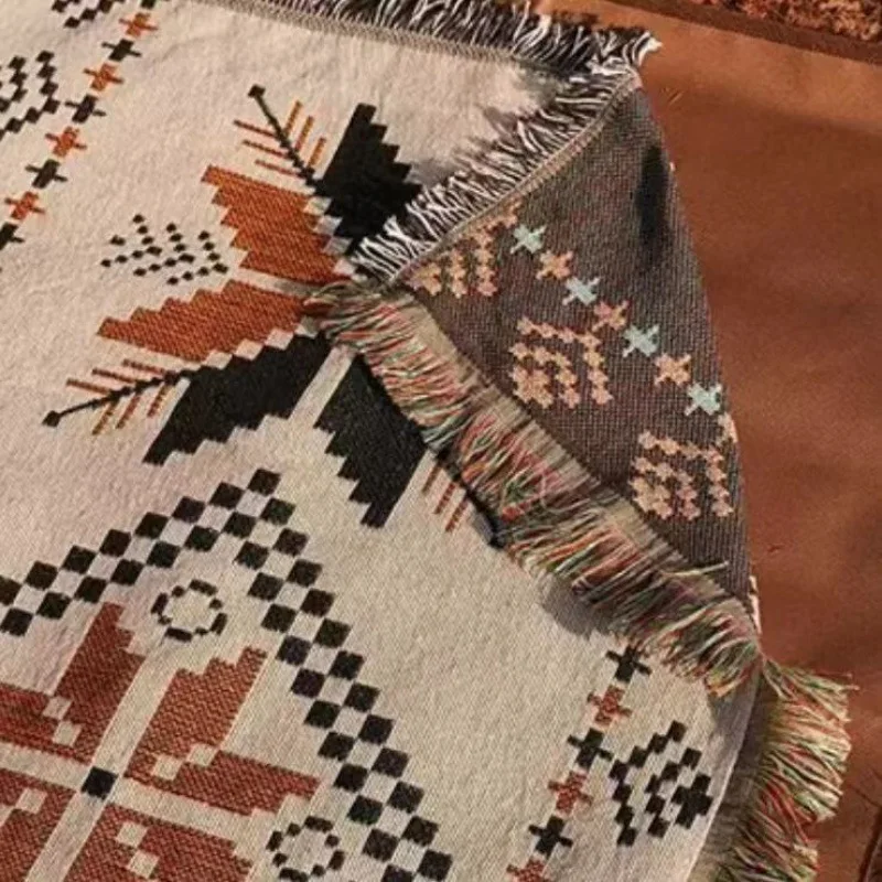 Custom Extra Large Floral Printed Tassel Portable Plaid Picnic Blanket Outdoor Foldable Picnic Mat with Waterproof Bottom Fabric