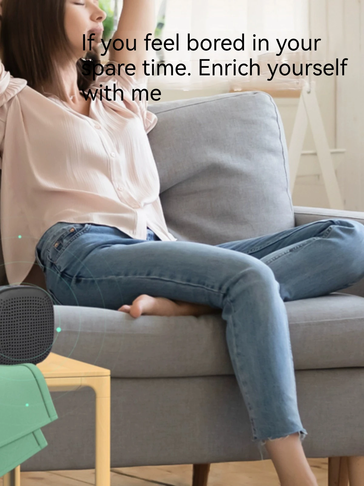 Deli 51054 Little Bee Megaphone Teacher Class Guide Portable Charging Speaker Microphone