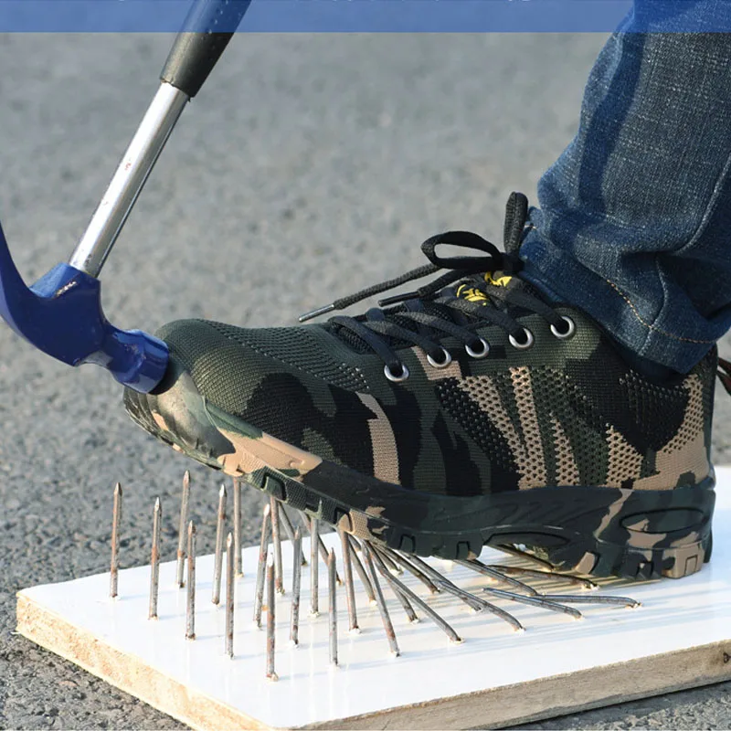 
2020 new Camouflage stylish design kitchen oil resistant construction light weight safety shoes for men 