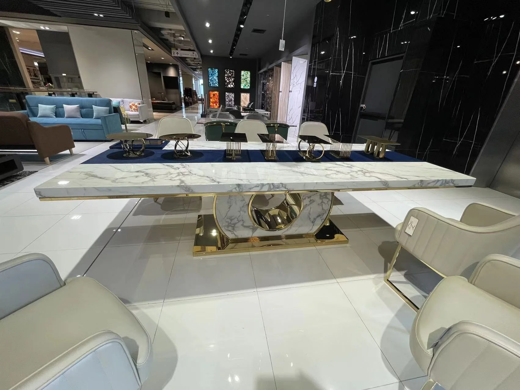 AN08  Luxury   round  Coin  gold chromed dining table set 10 seater marble table  chair set