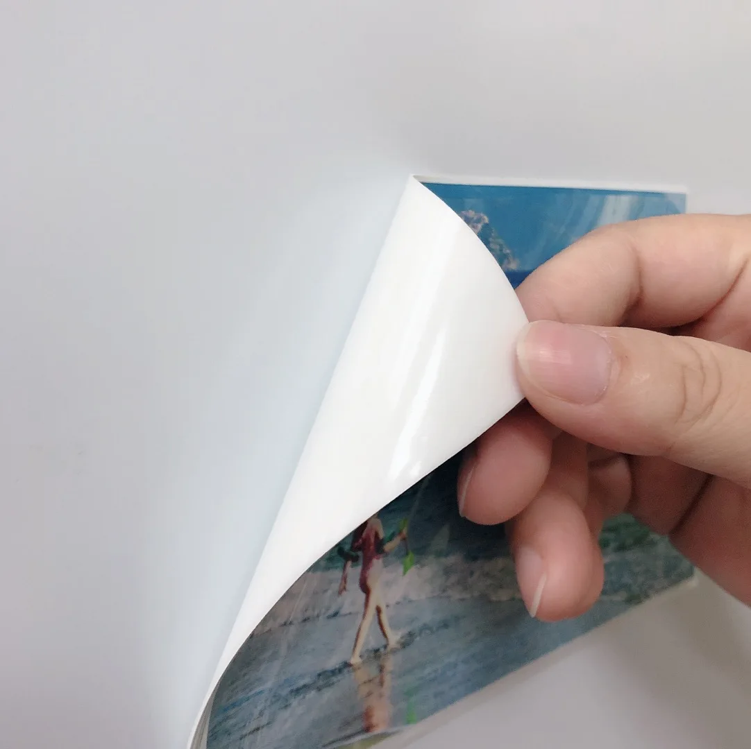 UCI Wholesale Removable Photo Frame New Design Reusable PVC Photo Card Holder Peel and Stick Photo Pocket With Custom
