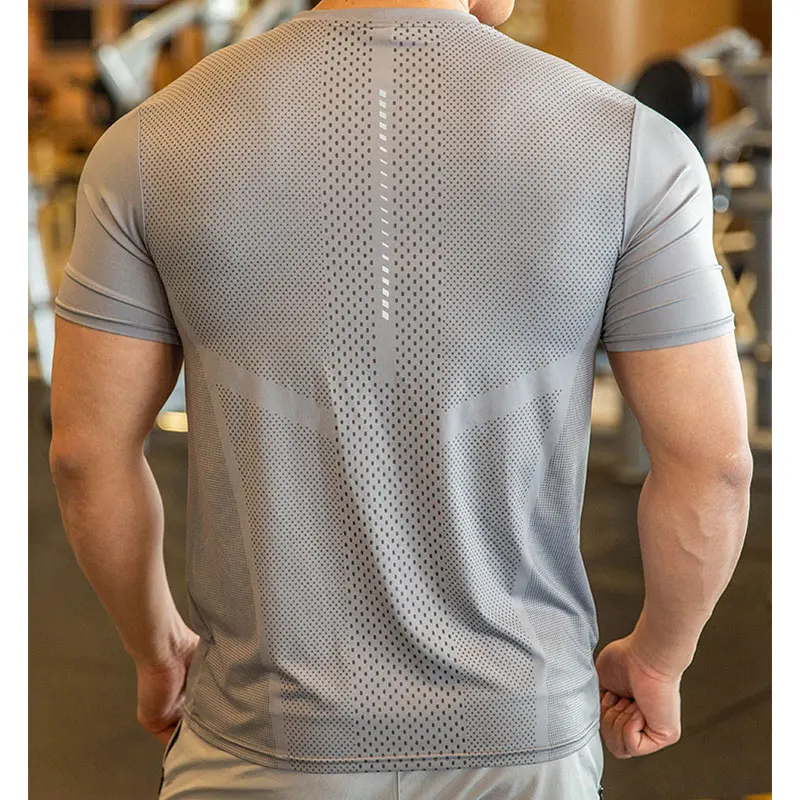 Buruite Mens Athletic Top Active Wear Shirt 85 Nylon 15 Spandex Men Running Clothes Gym Sports Elastic T-shirts For Men