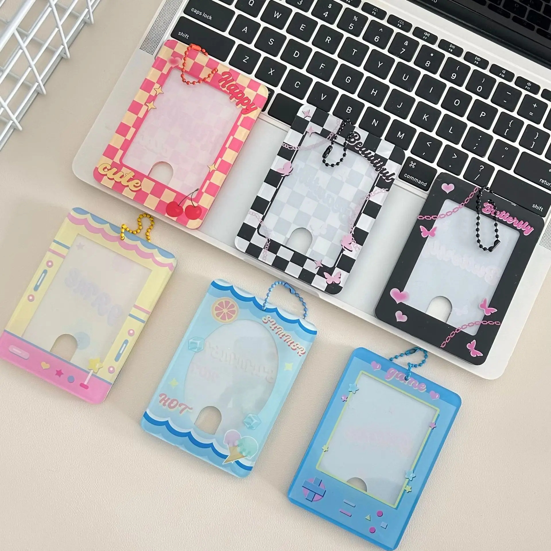 Custom KPop Acrylic Photocard Holder Keychain Cute Photo Frame for Album and DVD PCs