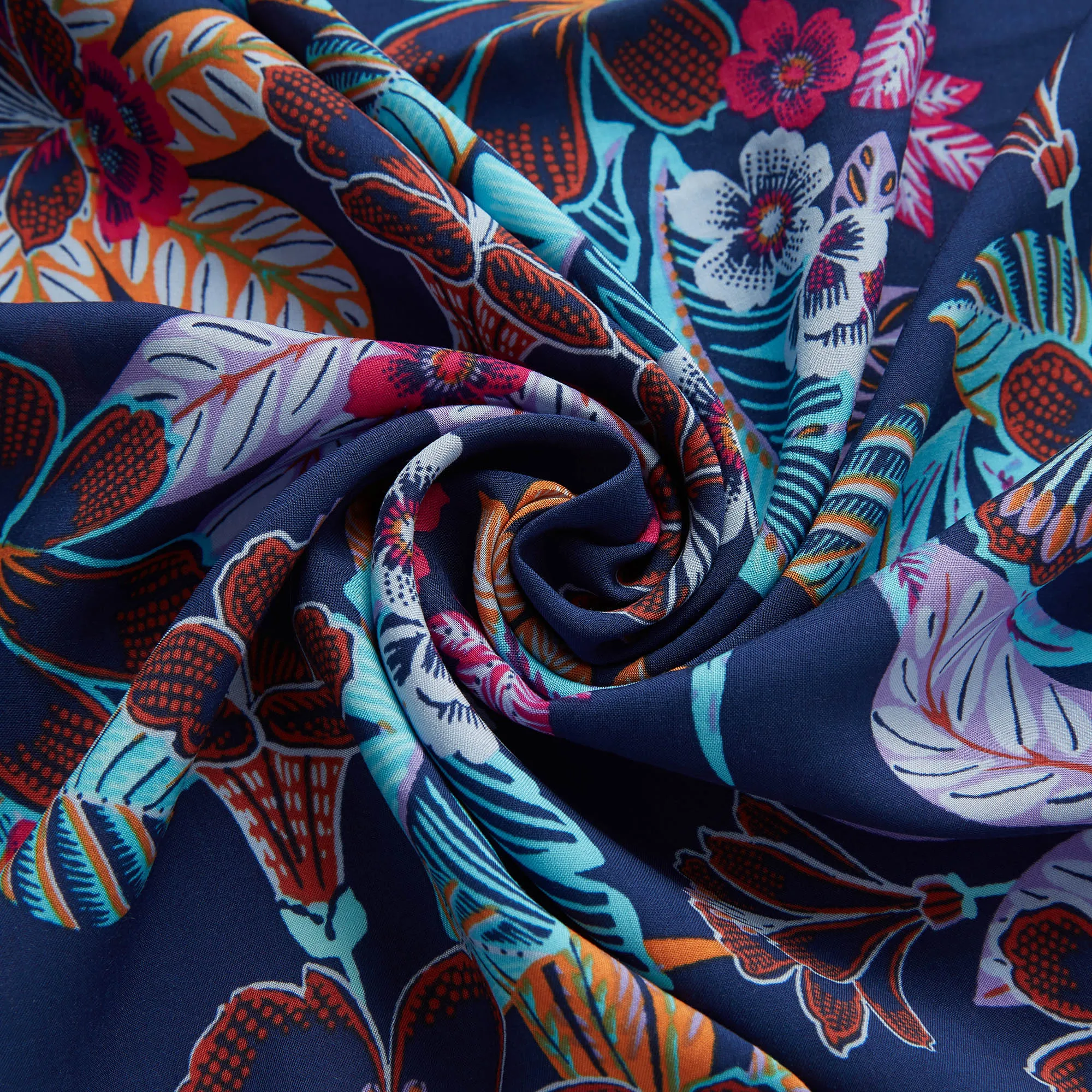 New design beautiful rayon woven digital print 100% rayon fabric stock lot for women dress