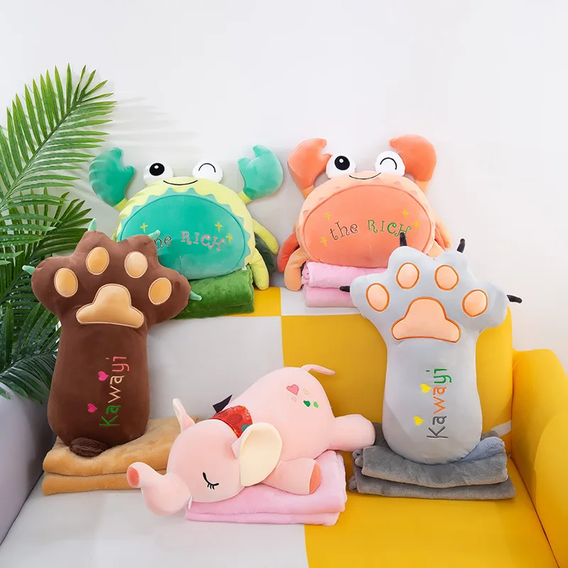 AIFEI TOY soft cute Coral velvet crab Air Conditioning Blanket 2 In 1 sleeping pillow Animal plush toy for siesta cold-proof