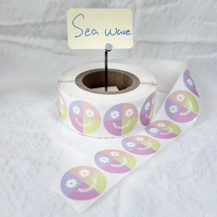 Factory Hot Sale Custom Die Cut Circle Stickers Roll Waterproof Round Vinyl Sticker Product Logo Label Printing