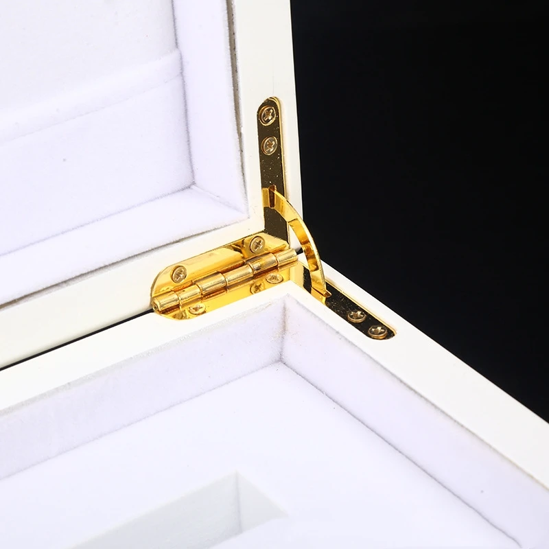 Customized cosmetics and perfume simple high-end white painted wooden packaging gift box with key