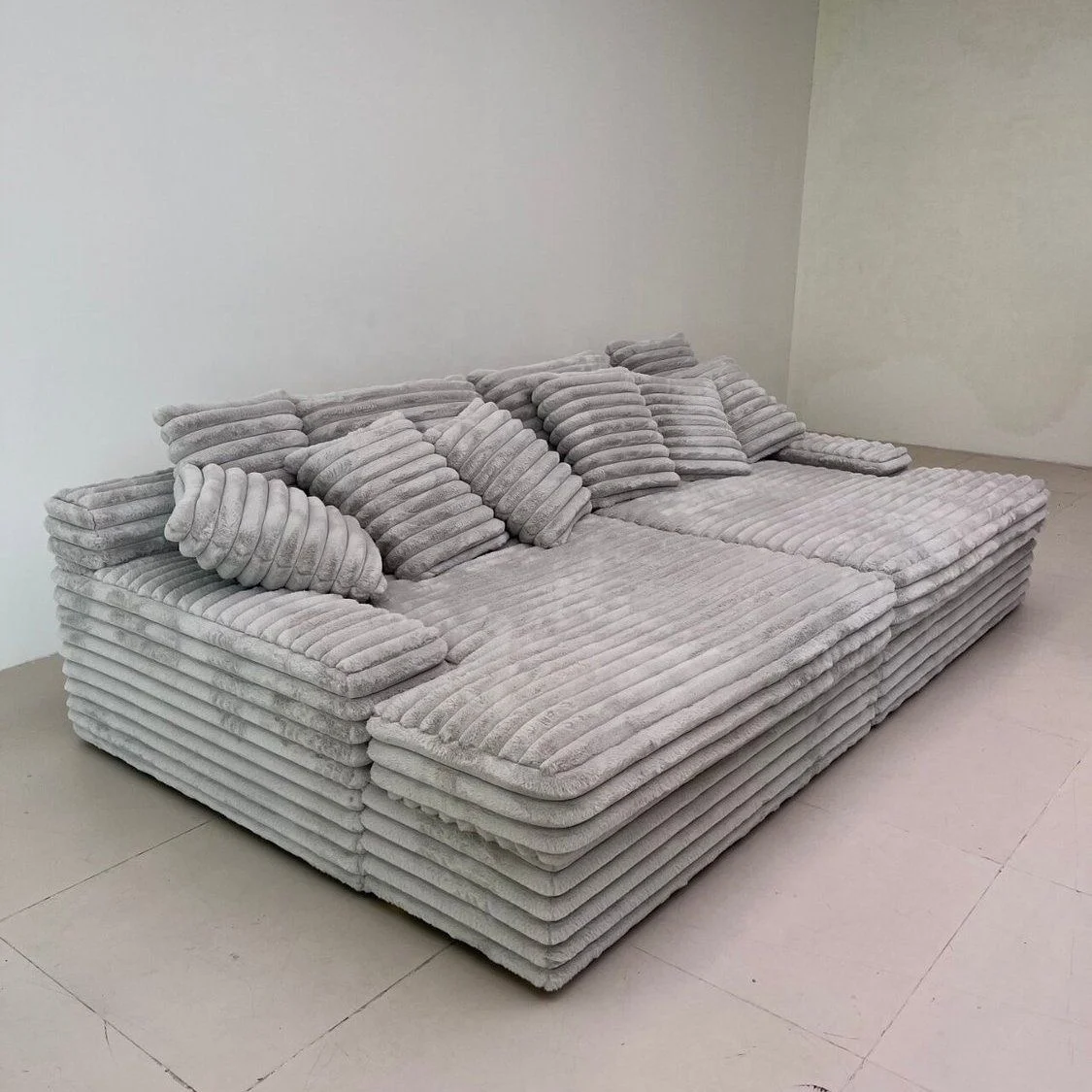 Nordic light luxury leisure sofa coarse velvet sofa can be dismantled and washed simple living room balcony sofa set
