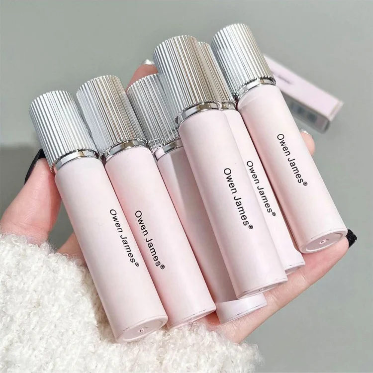 New Fashion Luxury Girl Pink Lip Gloss Matte Waterproof Natural Liquid Lipstick Customized Non stick Cup