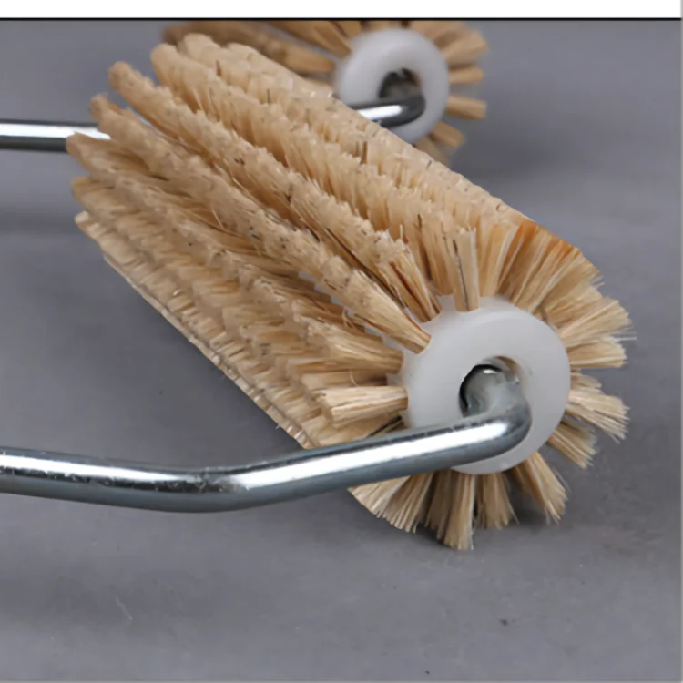 FRP special hand lay-up tool defoaming foaming cutting off roller bristle roller FRP Laminating Roller With plastic Handle