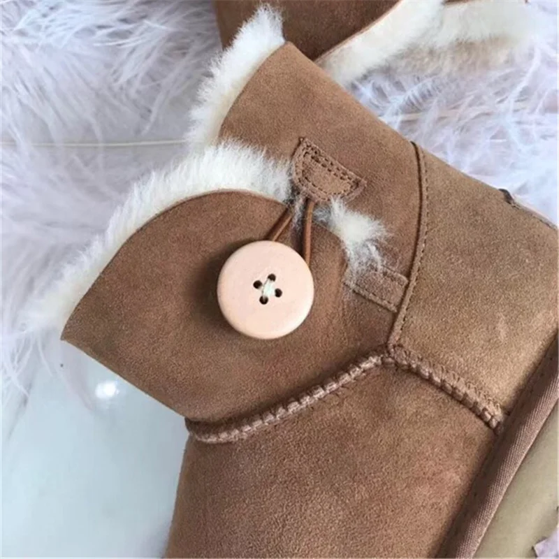 Женские зимние сапоги из коровьей
