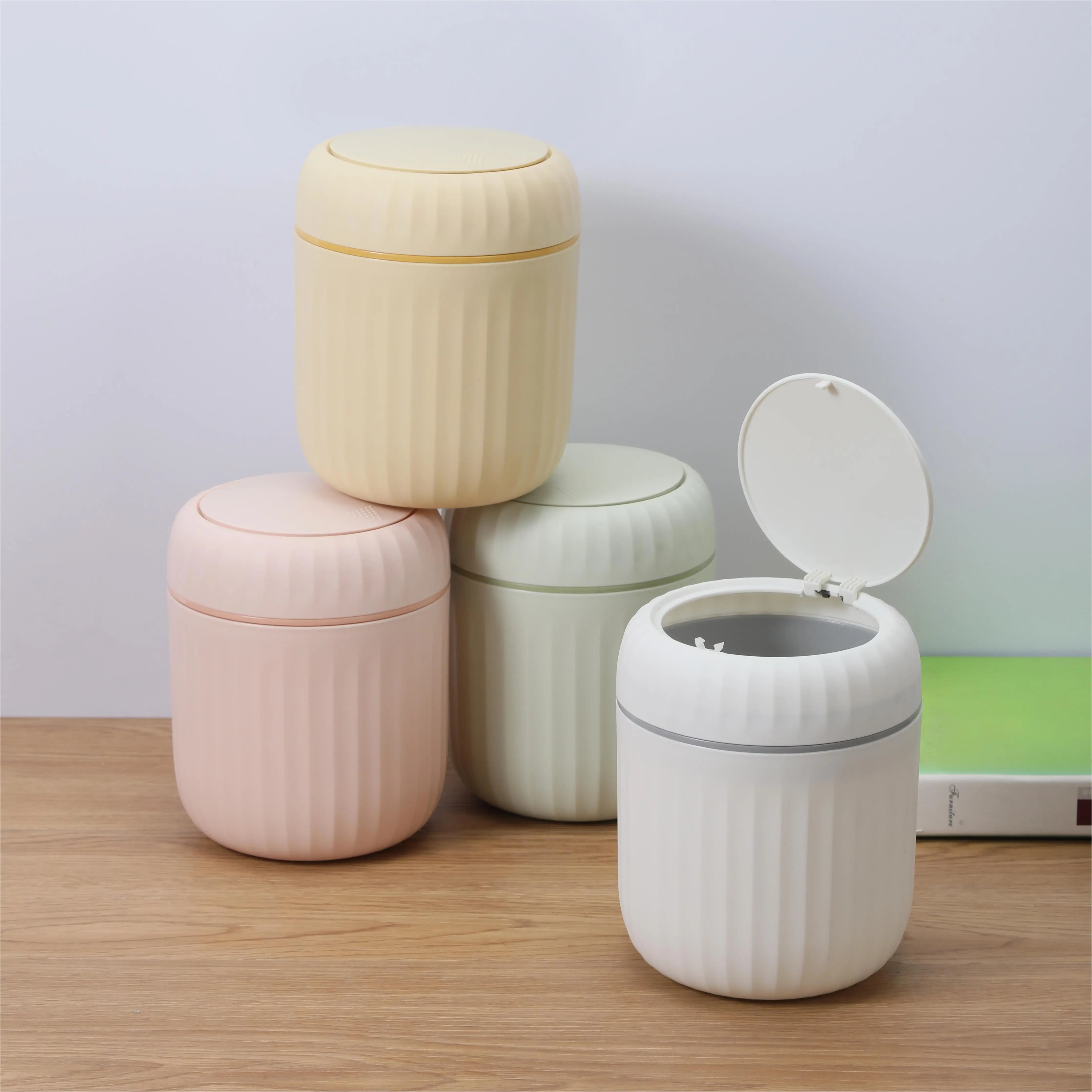 Newly Arrived Home Use Dustbin Garbage For Living Room Desktop Mini Trash Can Table Wastebin