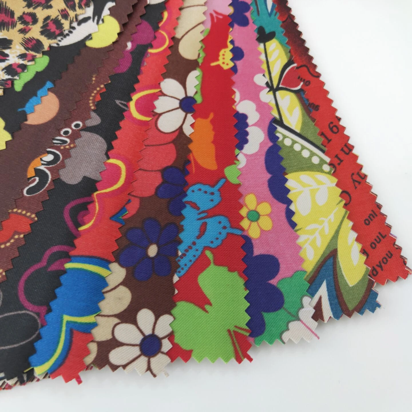 Wholesale Factory 100% Polyester Satin Foam Fabric for Dress Lining