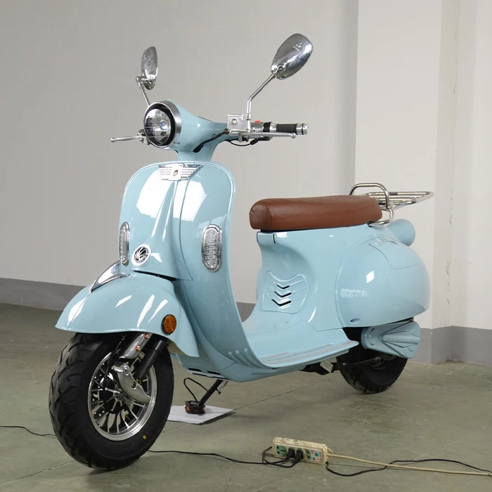 China Classic V ESPA model 2000w/3000w/4000w motor vintage electric scooter Retro style e motorcycle