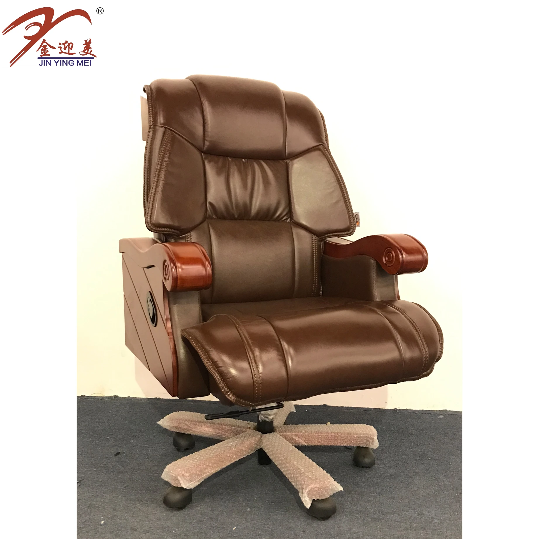 China Chair Office Manager Swivel Chair Office Furniture With Wooded Armrest