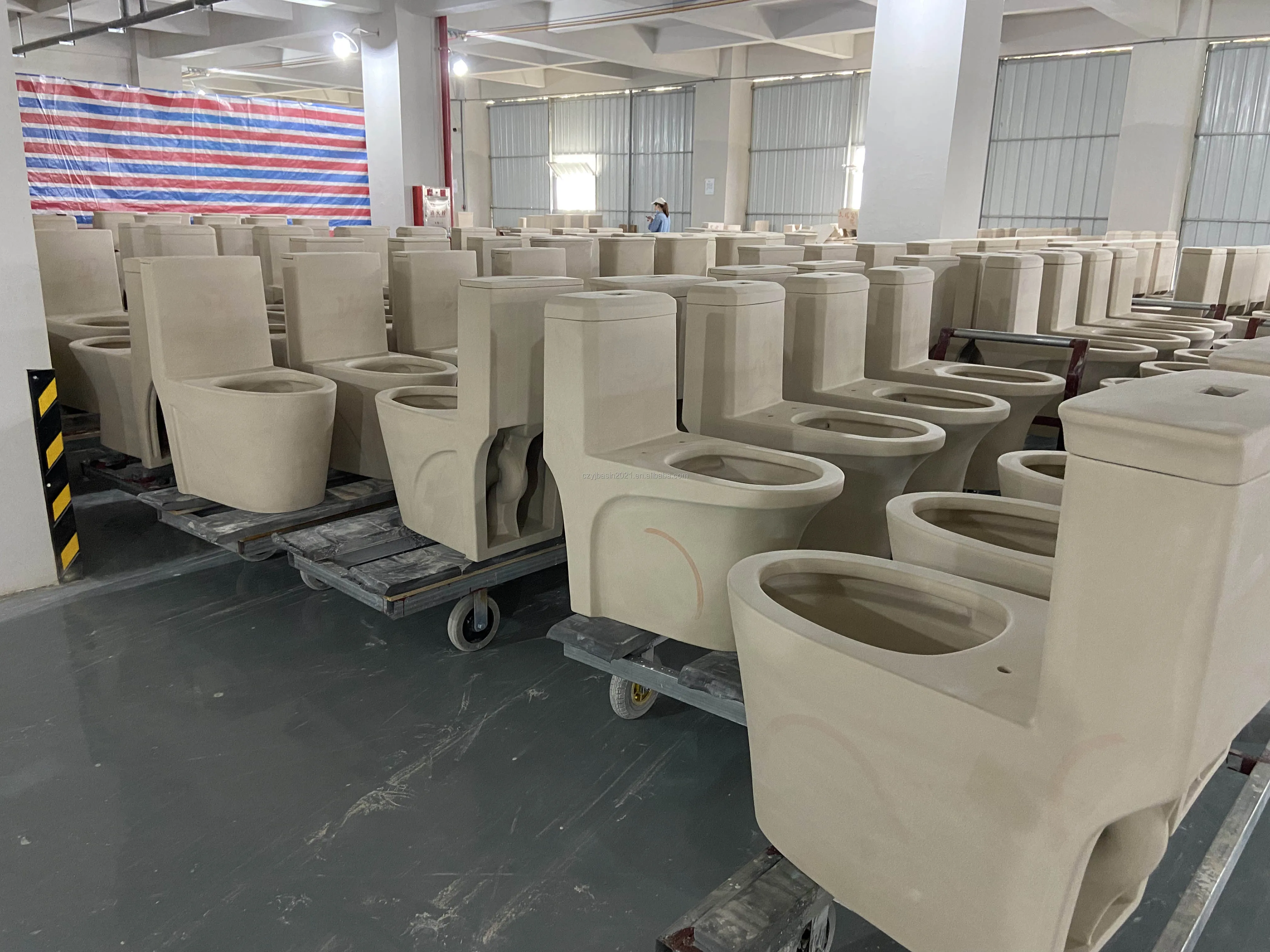 Watermark Inodoro Fashion Rimless Washdown Ceramic Water Closet Commode Two-piece Round Toilet