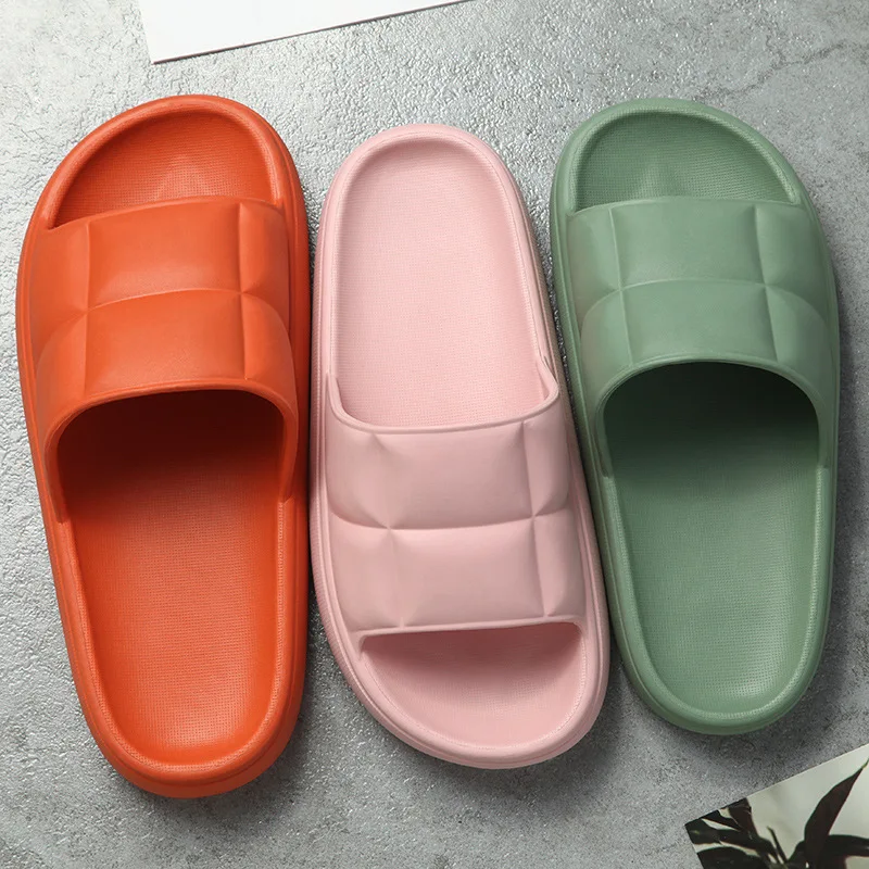 Good Price Comfy and Soft Cute Color Non Slip EVA Unisex RTS Indoor Slippers Men and Women Home Slides