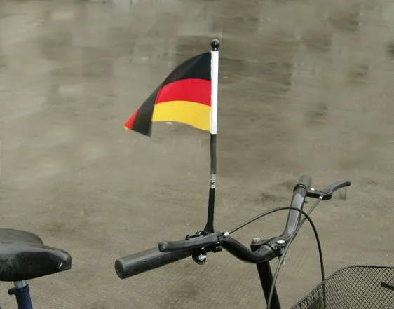 Hannuo Custom Print Logo 14 * 21 Cm Black Red Yellow Polyester Germany Bike Safety Flag With Bolt