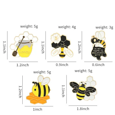 Unique Design Wholesale Factory Price Yellow Bee Lovely Charming Gold Plated Fashion Lapel Pins