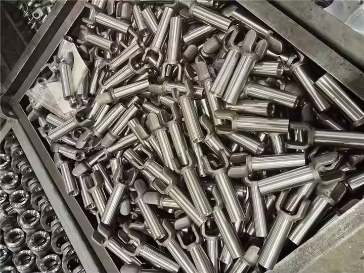 Universal Joint Slip Yoke Sliding Shaft Forging Services for Drive Shaft Parts