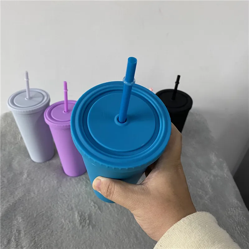 Reusable double walled plastic Pastel Colored BPA Free Venti 22oz matte acrylic tumbler drinking Cup with Lids and Straws