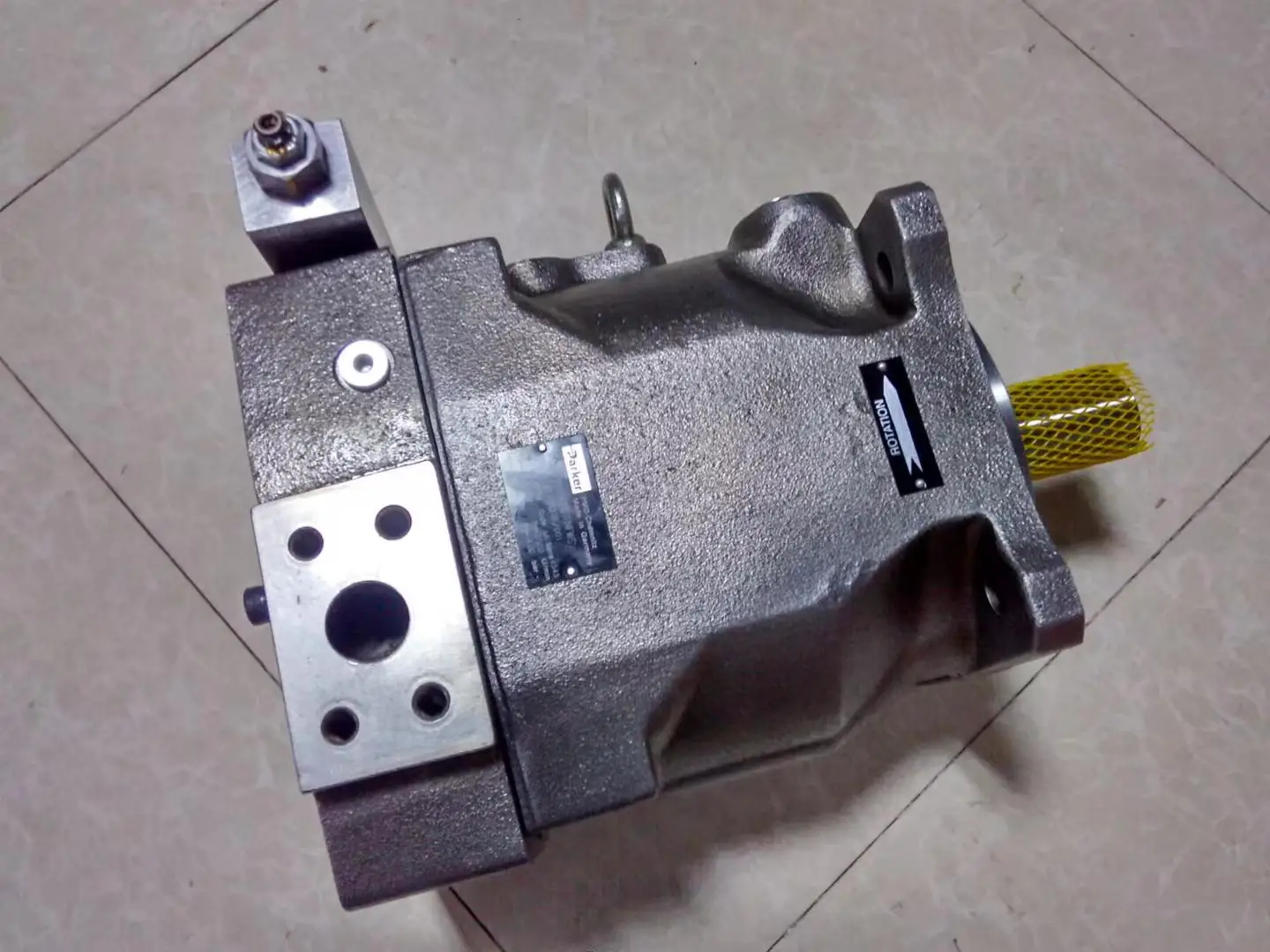 Hot sell Parker Denison pump PVT PV PV6 PV10 PV15 PV20 PV29 series PV15 2R1E FO2 hydraulic high pressure piston pump