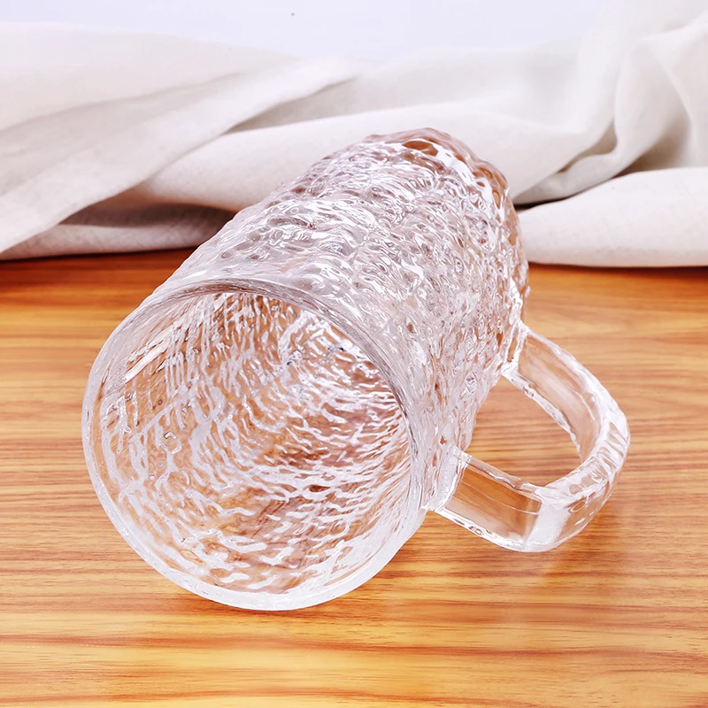 Simple glacier grain large capacity glass beer mug hammer grain handle cup household beer mug