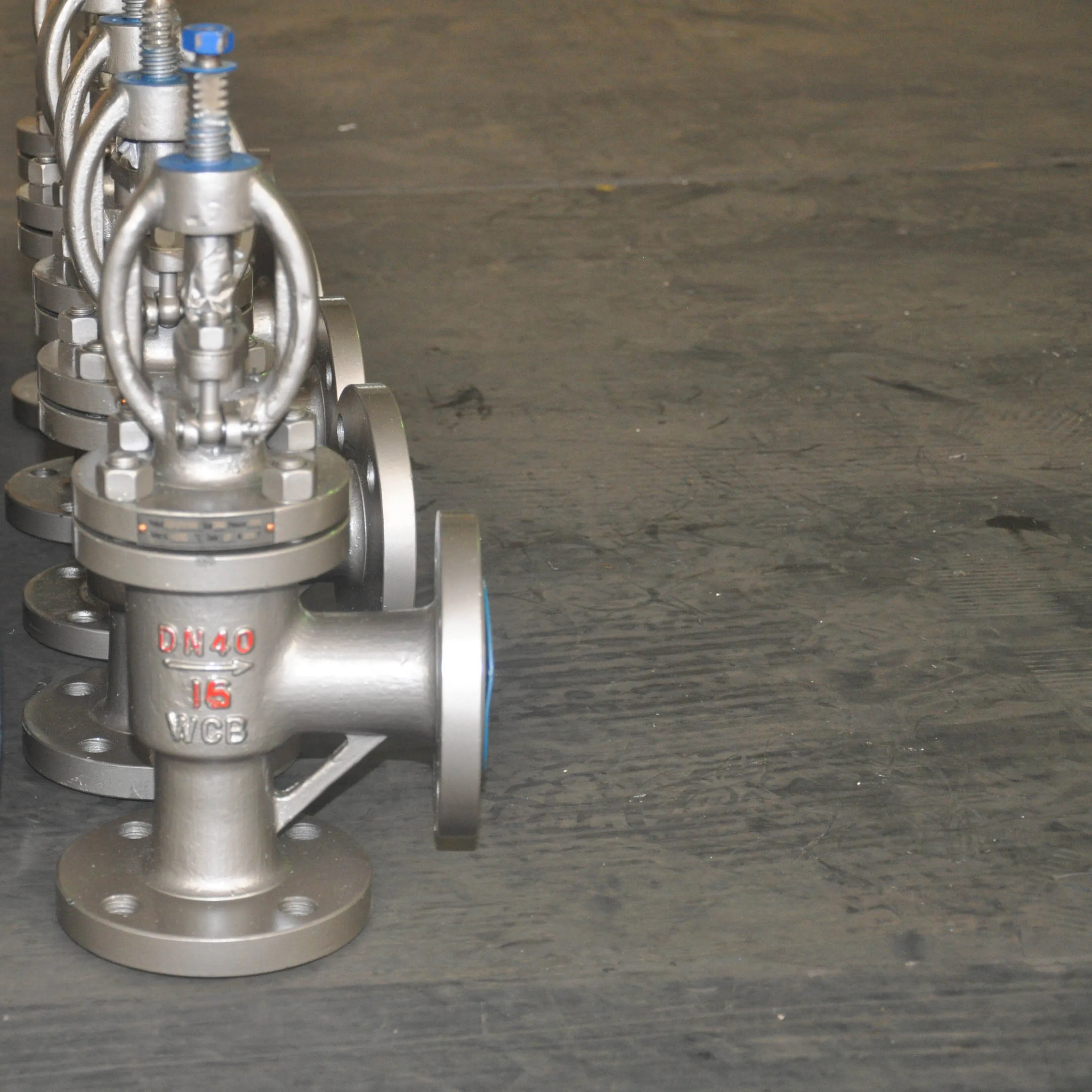 Flanged Manual Cast Steel Globe Valve with Acceptable Price