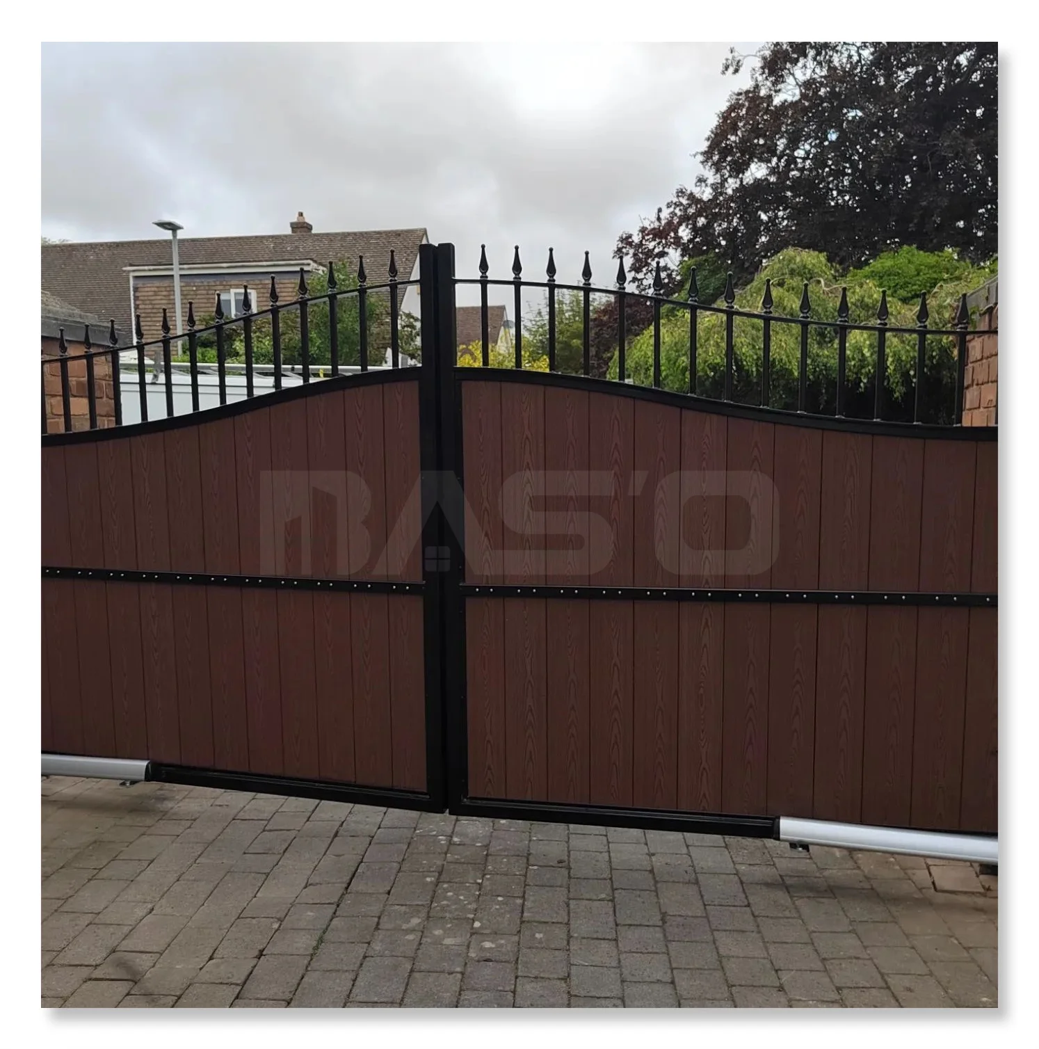 Открытый двор композитный fencegarden ворота двери тонированные стекла с алюминиевой рамой