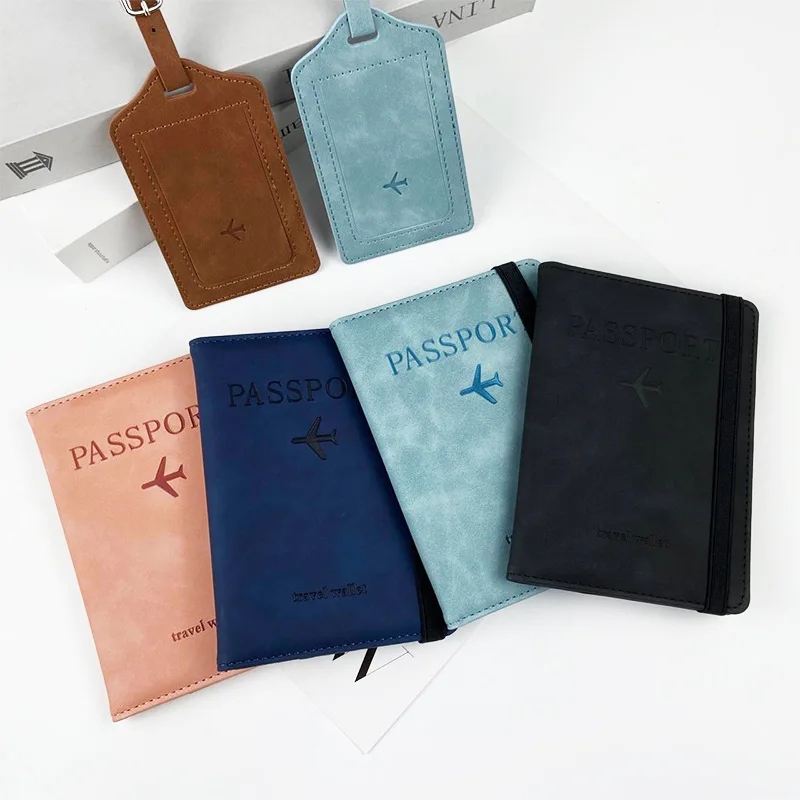 Portable Passport Holders Passport Wallet Sleeve PU Leather Passport Cover Functional Travel Wallet For Men and Women