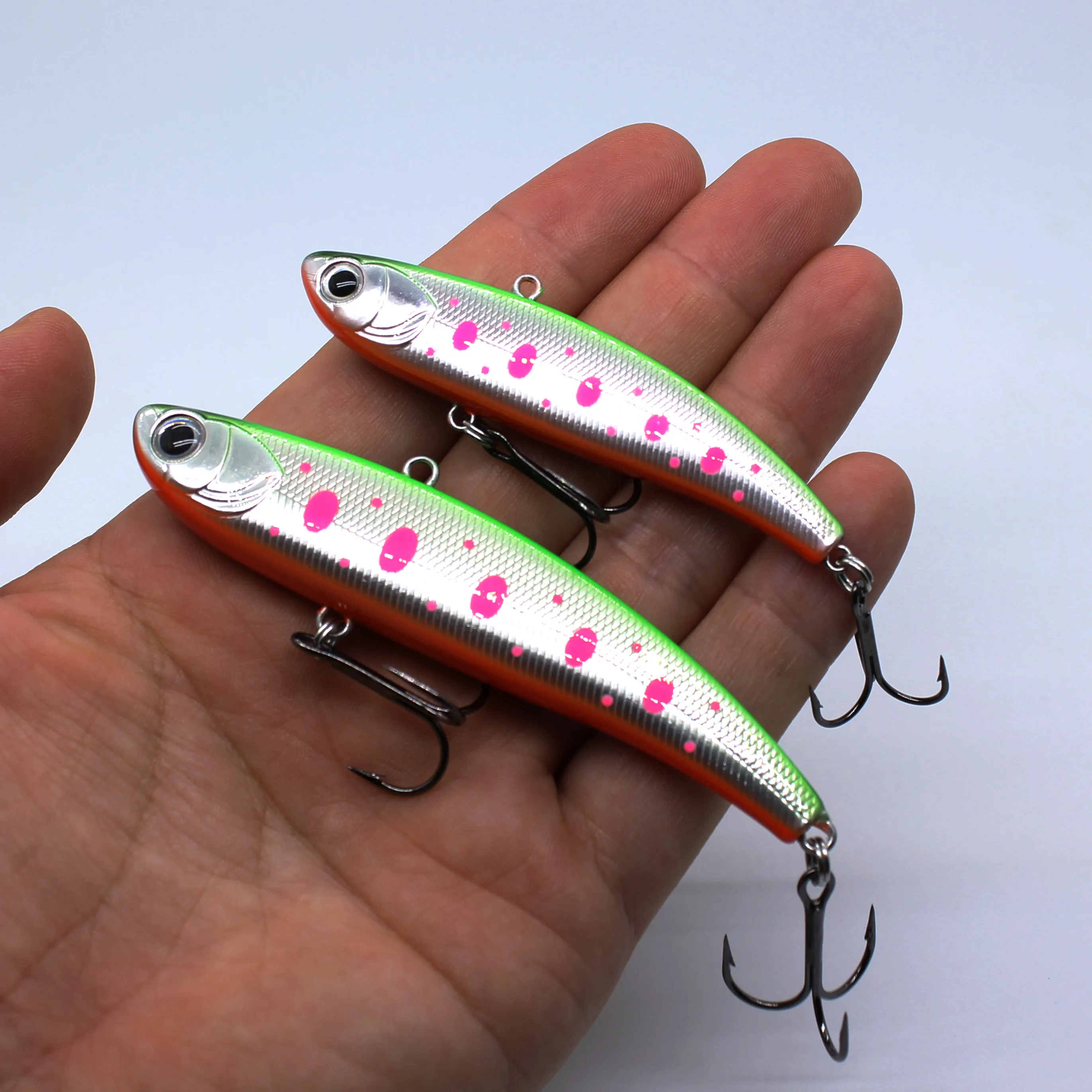 Stocked Sinking VIB Lure 90mm 29g Hard Bait Ice Fishing Vibration Lure VMC Hook Fluorescent UV Glowing