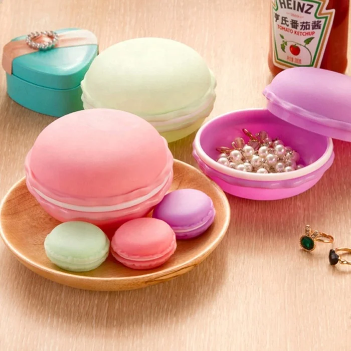 Round Small Portable Travel Macaron Design Mini Pill Case Jewelry Necklace Boxes