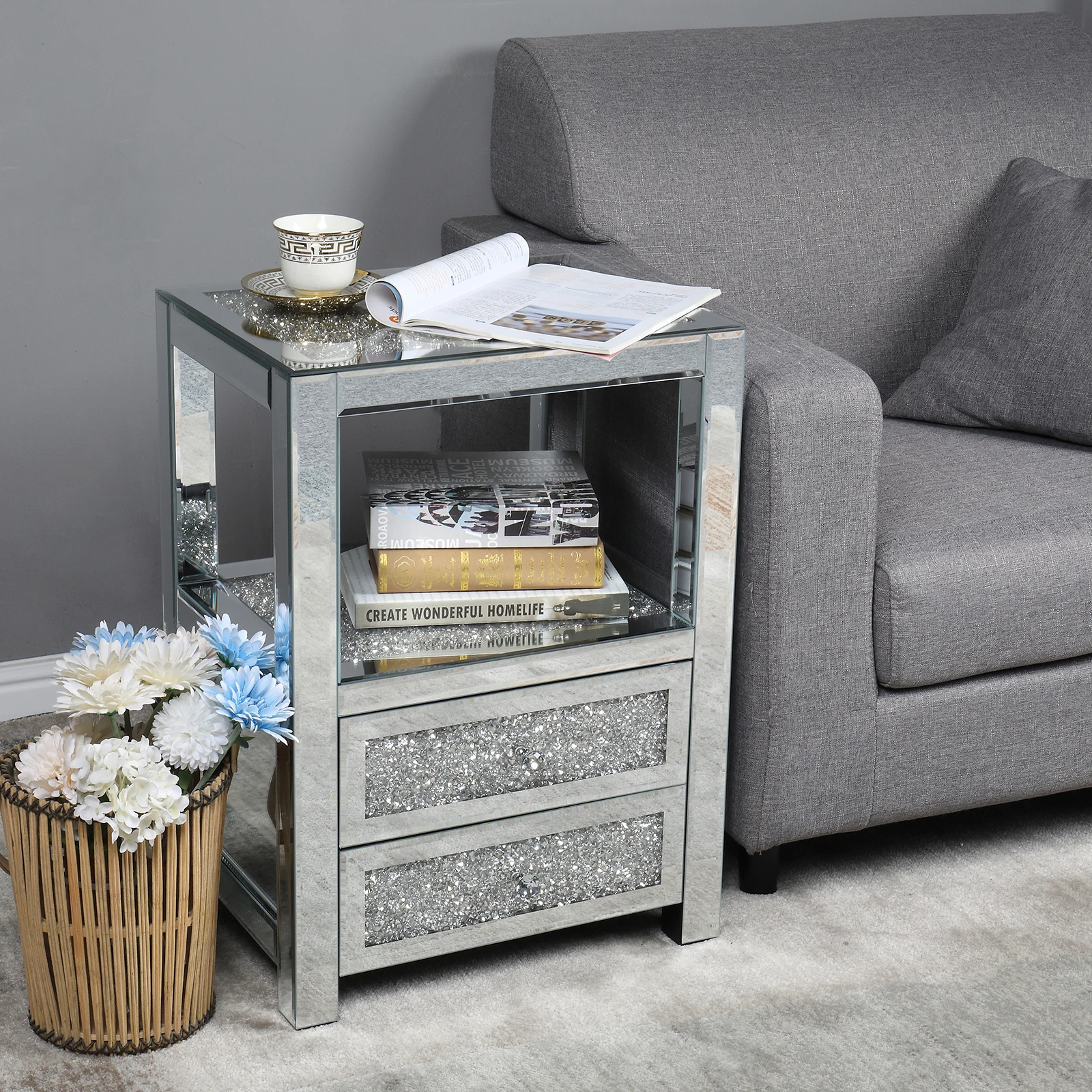 Modern Crushed Diamond Mirrored Nightstand with 2-Drawers Mirror Sofa Side Table End Table Silver Bedside Table for Living Room