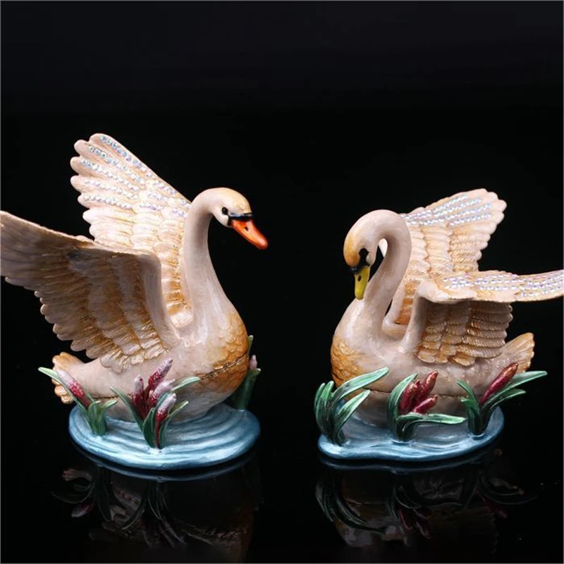 High Sense Metal Enamel Crafts Creative Home Decor Sells Gifts White Swan Ornament