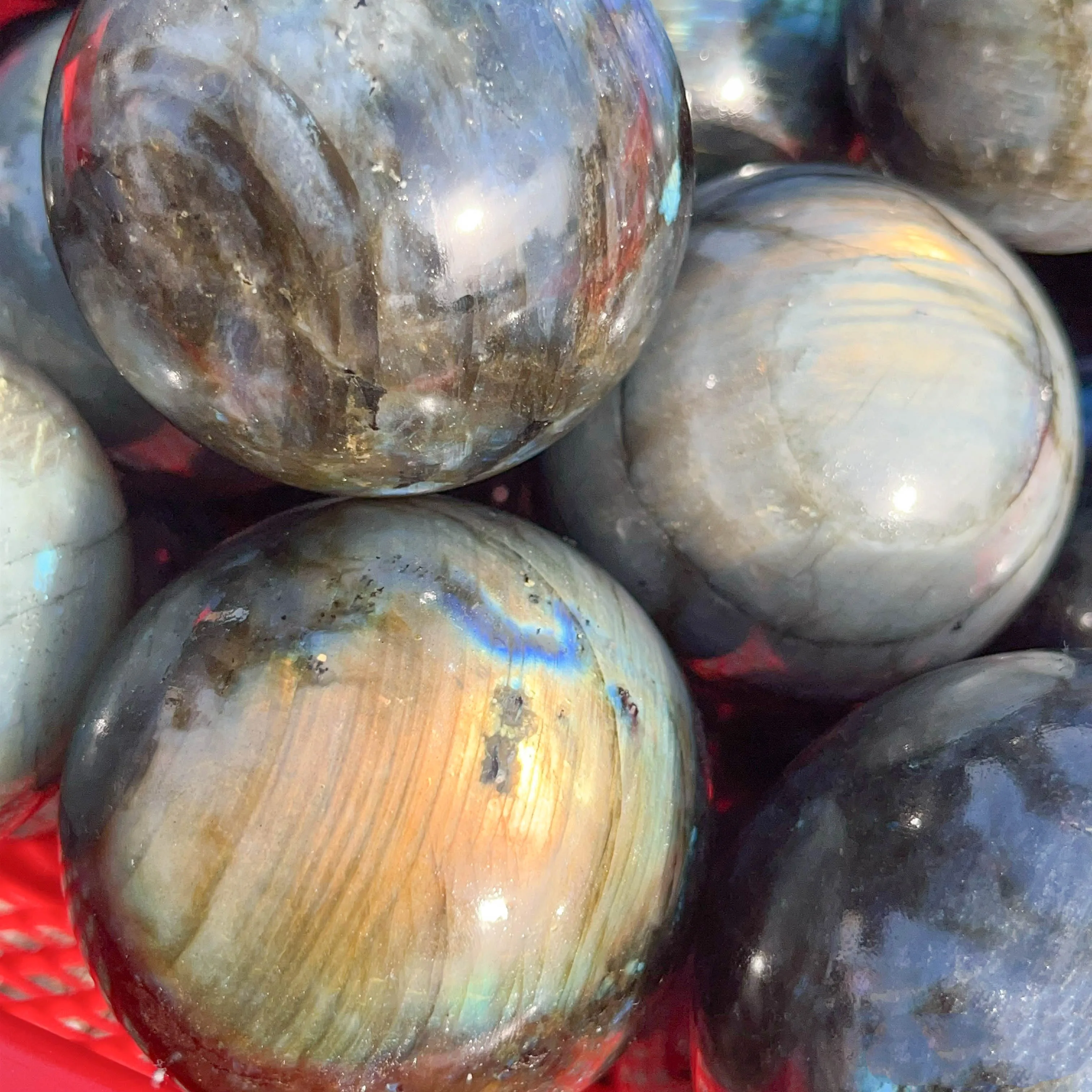 Natural Wholesale Price Healing Stone Crystal Ball Nice Flash Labradorite Small Sphere For Healing