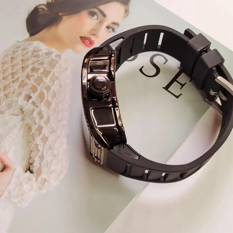 Luxury man new Silicone watch for male personality cool trend high quality male quartz wristwatches