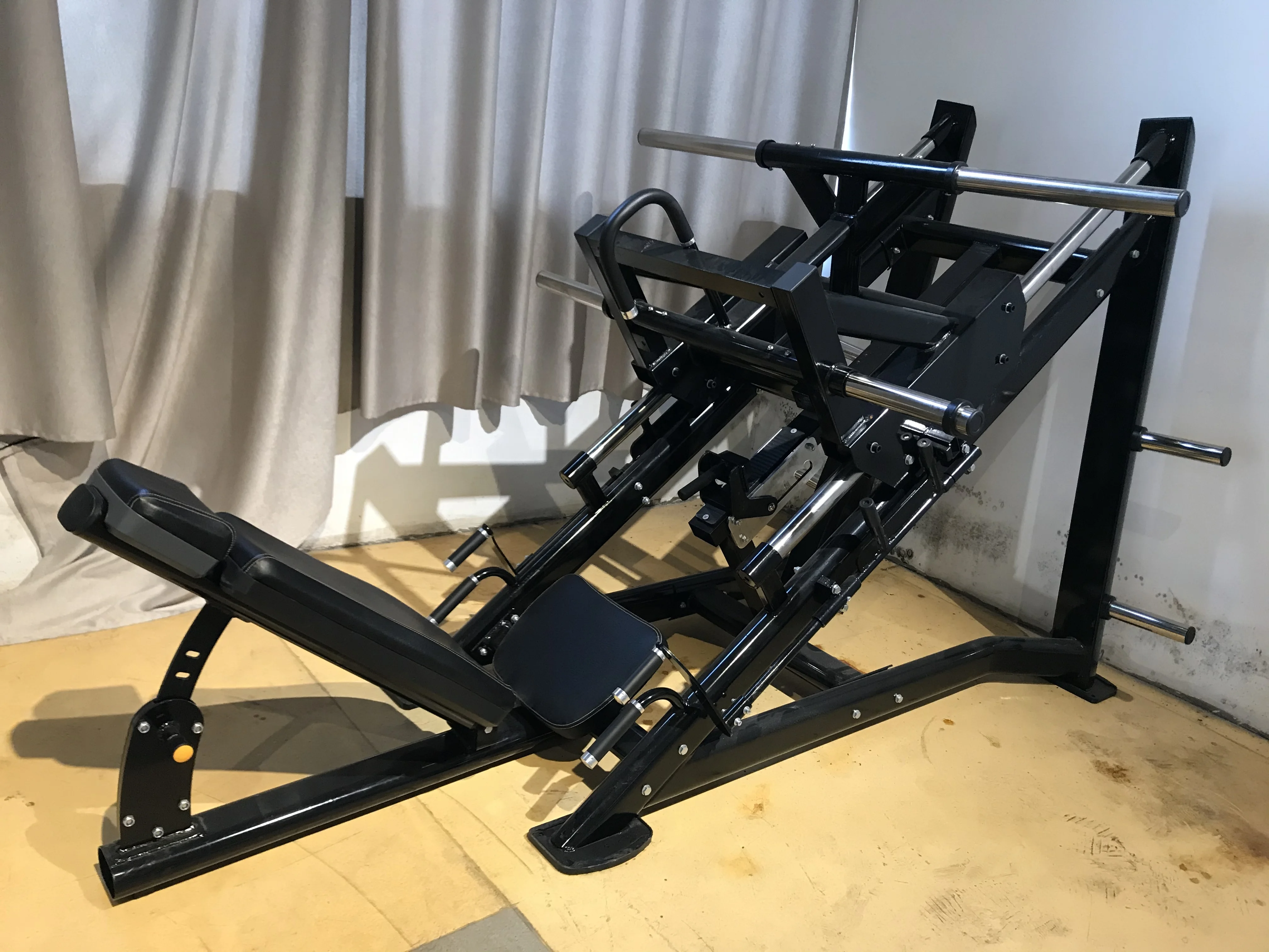 Commercial Iso Lateral Linear Hack Squat Ultimate Seated Strength Hack Squat 45 Degree Leg Press Trainer Plate Loaded Machine