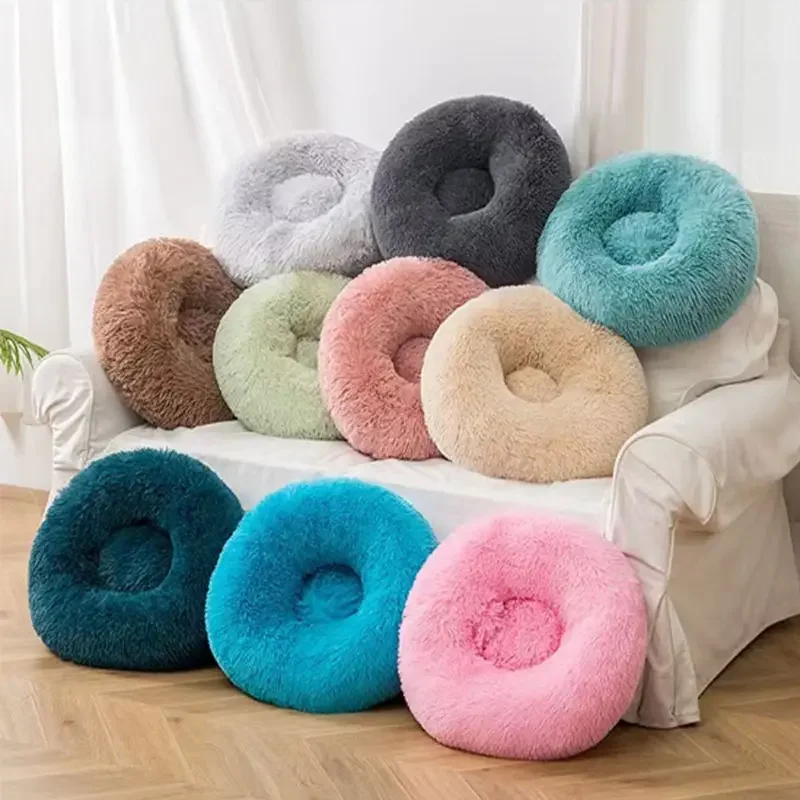 Factory Direct Custom Faux Fur Dog and Cat Bed Deep Sleep Donut Calming Mat Soft Washable With Dot Pattern for Small Animals